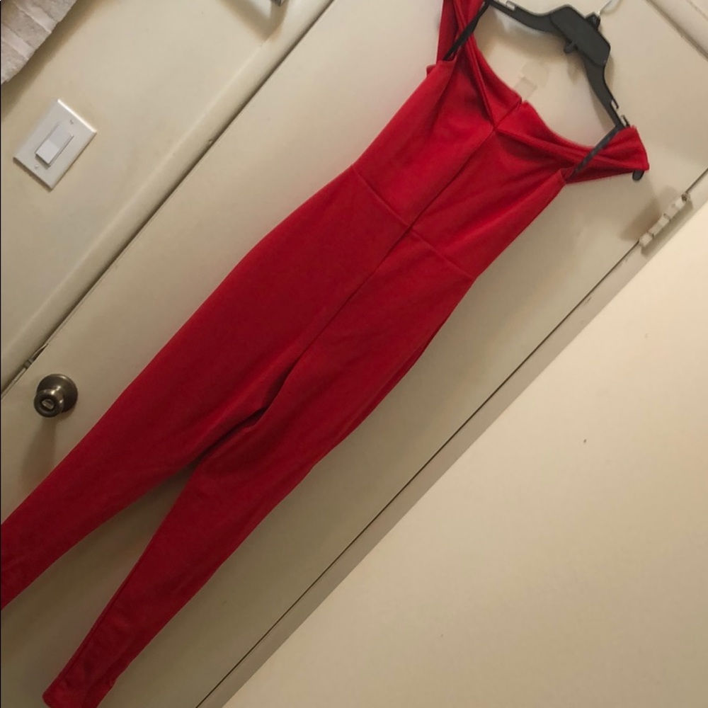 NWT Red off the shoulders jumpsuit - Picture 2 of 5